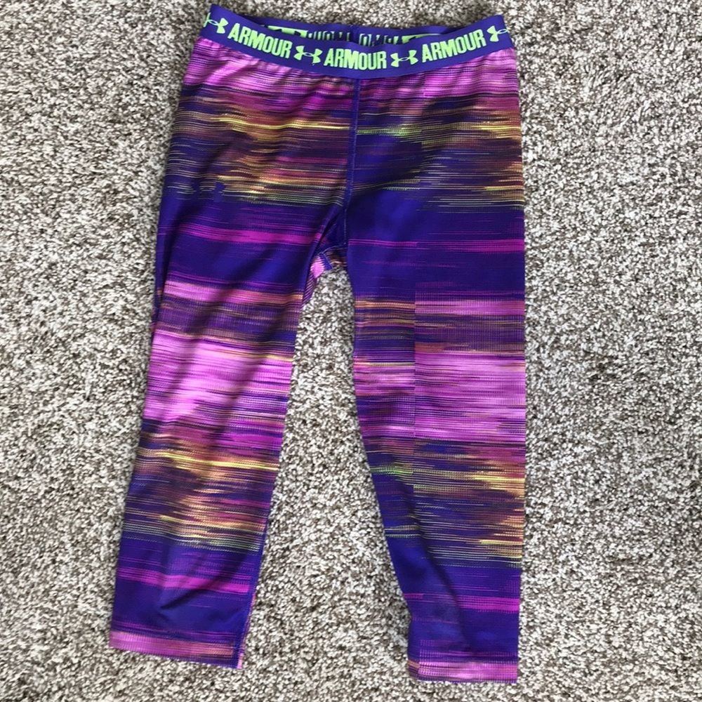 UNDER ARMOUR Capri yoga pants